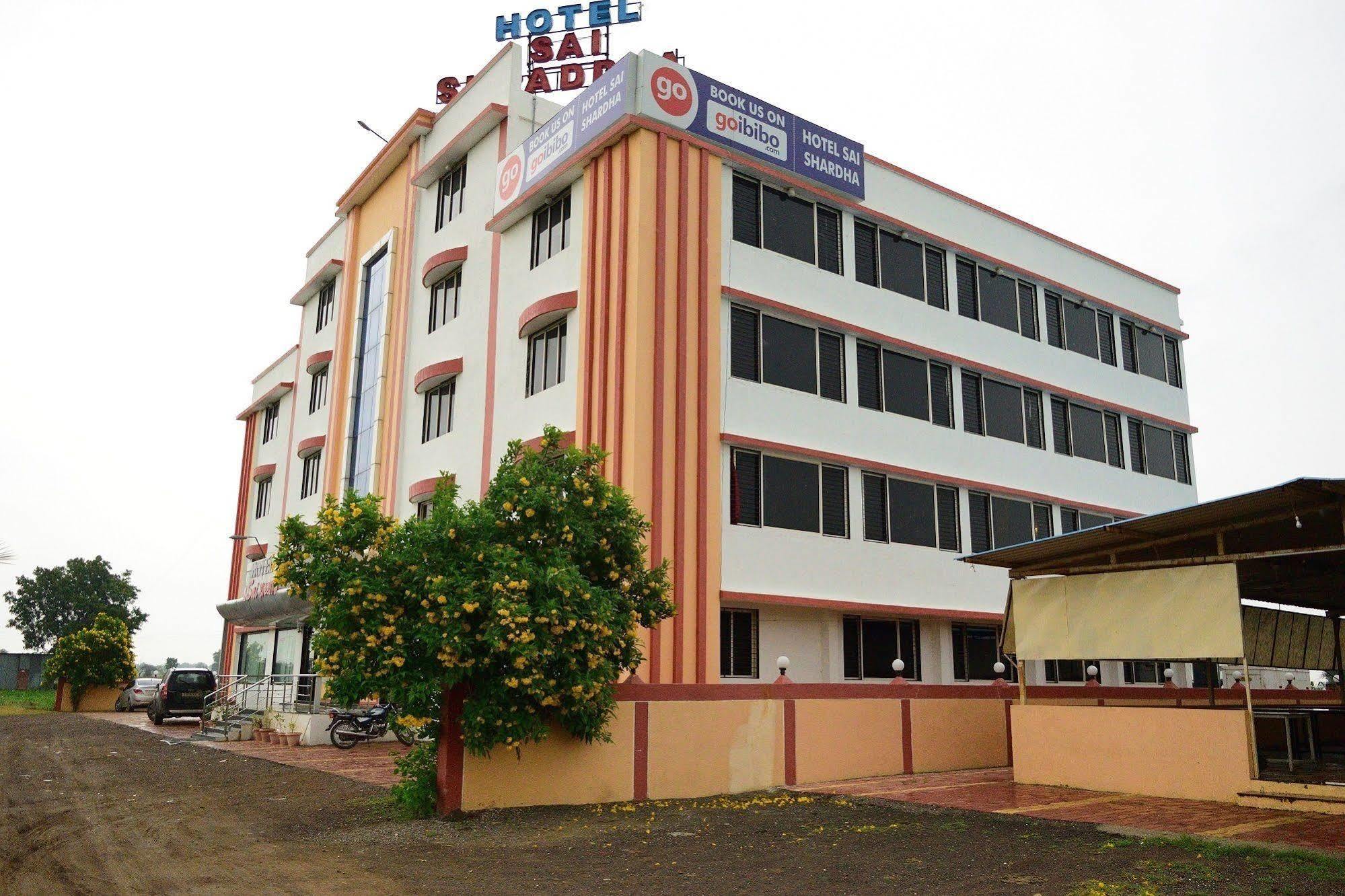 Hotel Sai Shraddha Shirdi Exteriör bild